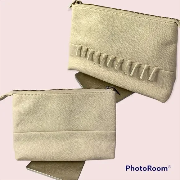 Mossimo Clutch Purse Beige Pebbled Faux Leather - Picture 2 of 6